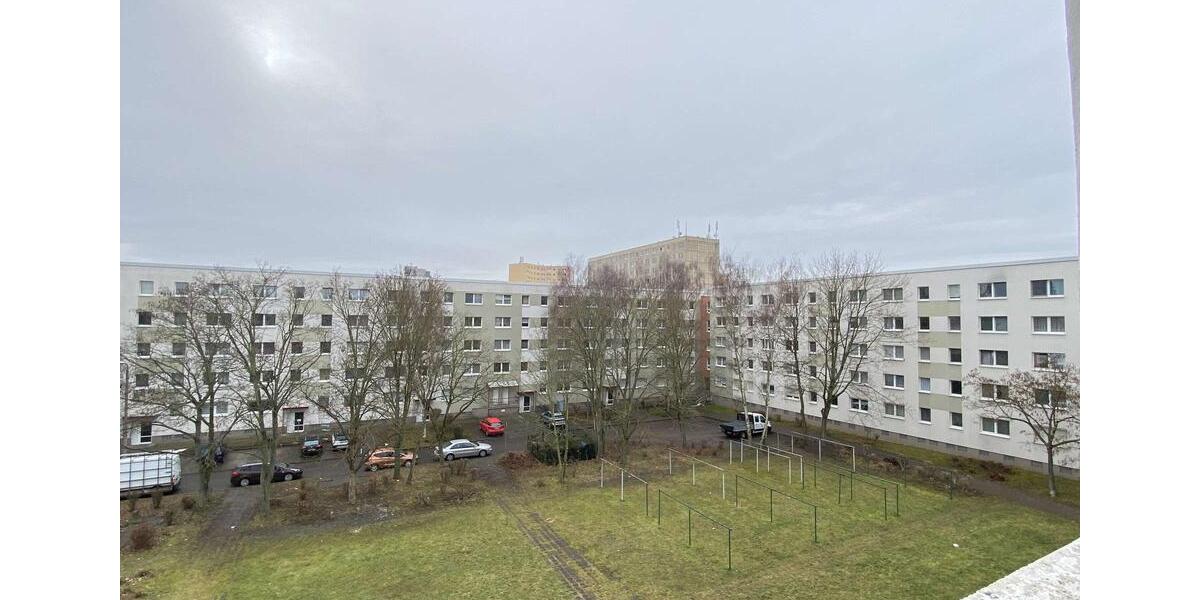 Etagenwohnung Halle (Saale) Halle-Neustadt - 3 Zimmer, 57 m&sup2;, 339&euro; | Angebot:25499228