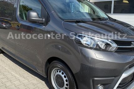 Toyota Proace (Verso) 162.000 km 13.491 &euro; Schkeuditz 04435
