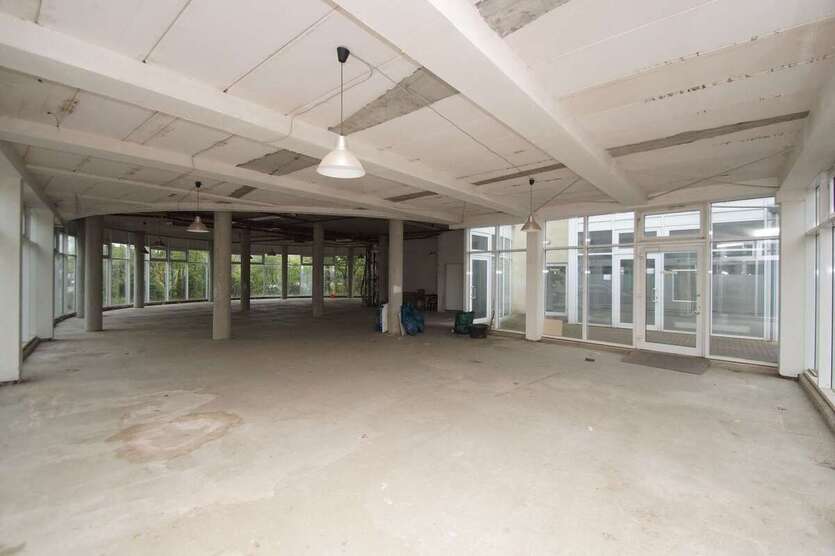 Individuell gestaltbare Praxisfläche nah am Flughafen - Teilflächen möglich zimmer