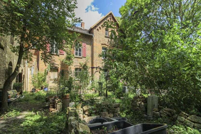 Haus zum Kaufen in Alberstedt 339.000 € 235.2 m²