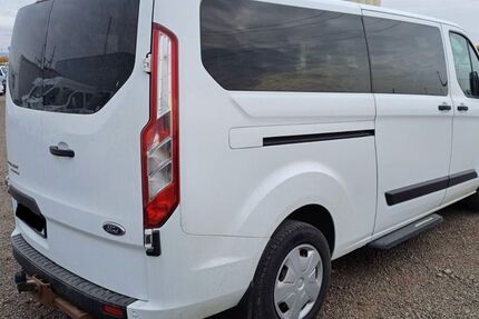 Ford Transit Custom 418.000 km 10.620 € Hall in Tirol 06060