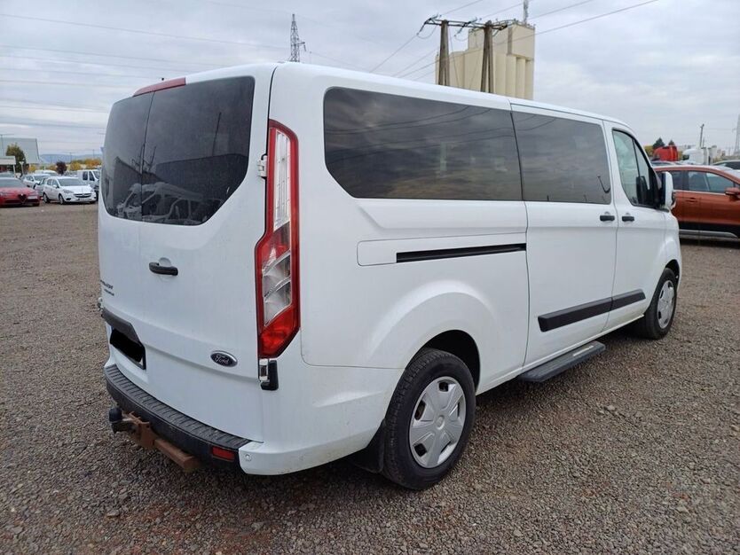 Ford Transit Custom 418.000 km 10.620 € Hall in Tirol 06060