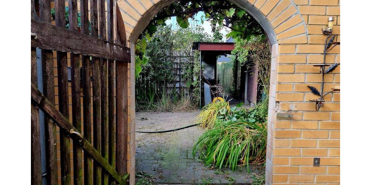 Doppelhaushälfte Sandersdorf-Brehna Sandersdorf - 5 Zimmer, 135 m&sup2;, 90.000&euro; | Angebot:25982873