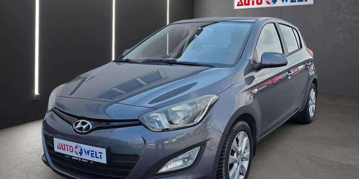 Hyundai i20 53.343 km 7.490 &euro; Sandersdorf-Brehna 06796