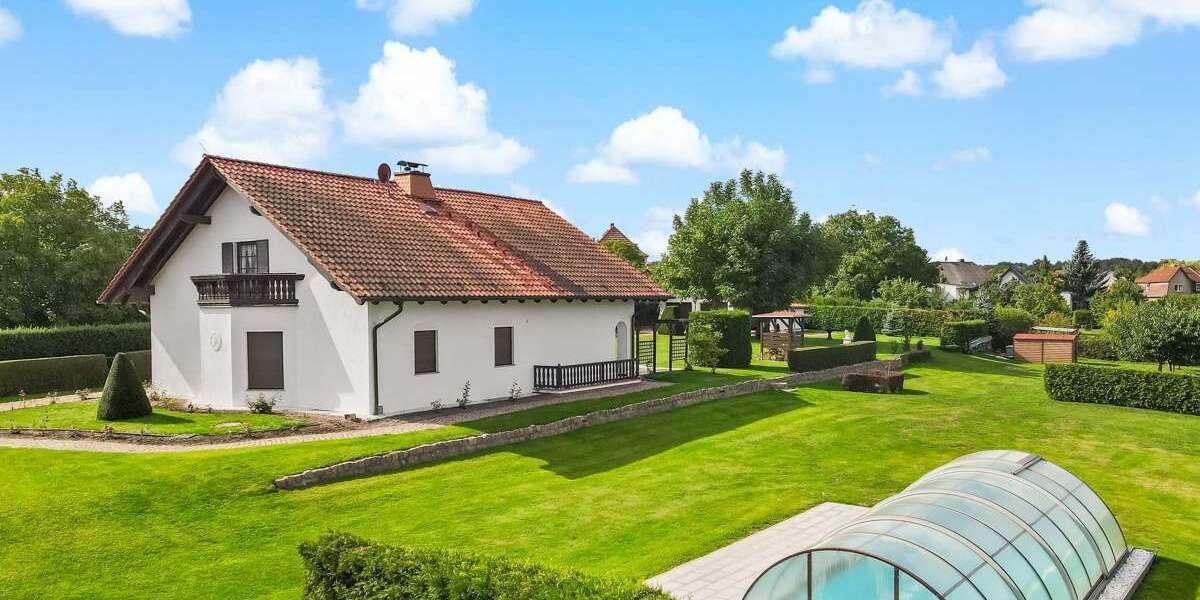 Einfamilienhaus Halle Dölau - 7 Zimmer, 333 m&sup2;, 725.000&euro; | Angebot:26286090