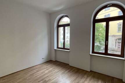 Wohnung Halle Büschdorf - 2 Zimmer, 63 m&sup2;, 632&euro; | Angebot:27667414