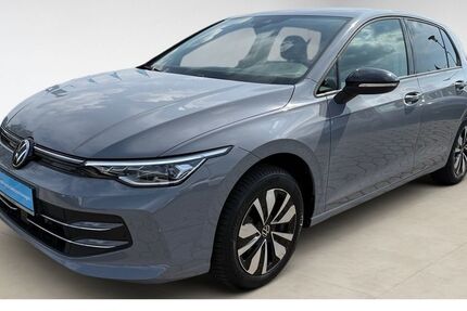 VW Golf 13.701 km 31.930 &euro; Bitterfeld-Wolfen 06749