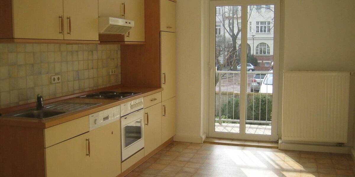 Etagenwohnung Halle Innenstadt - 2 Zimmer, 67 m&sup2;, 470&euro; | Angebot:26920891