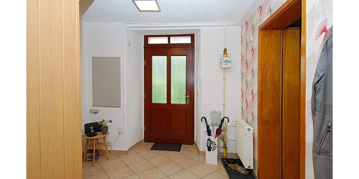 Mehrfamilienhaus, Wohnhaus Wettin-Löbejün Rothenburg - 1 Zimmer, 277 m&sup2;, 240.000&euro; | Angebot:23985865