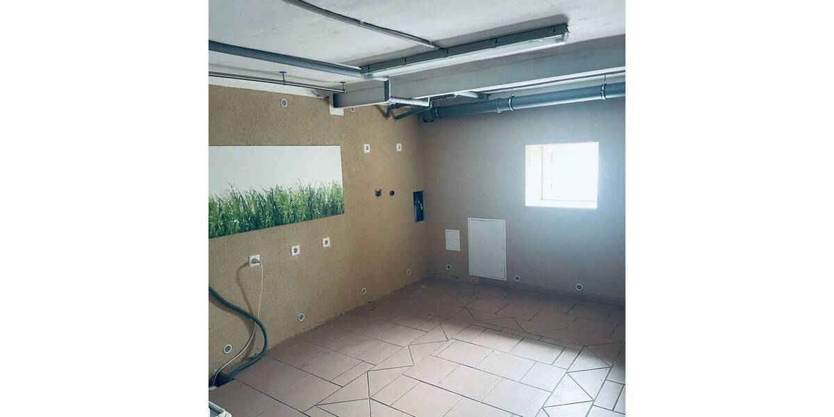 Mehrfamilienhaus, Wohnhaus Merseburg Beuna - 6 Zimmer, 250 m&sup2;, 425.000&euro; | Angebot:26473637