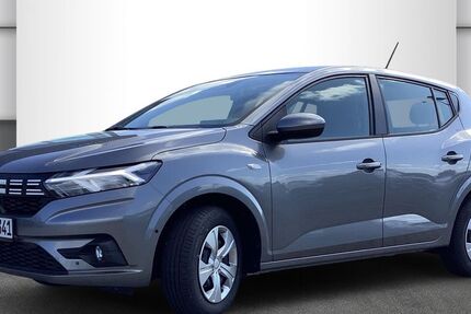 Dacia Sandero 2.000 km 18.017 € Halle 06132