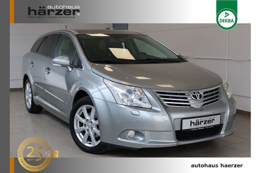 Toyota Avensis 181.564 km 7.990 € Schkopau 06258