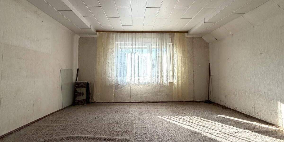 Doppelhaushälfte Sandersdorf-Brehna Petersroda - 5 Zimmer, 101 m&sup2;, 72.000&euro; | Angebot:25797992