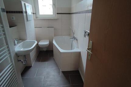 Dreiraumwohnung im 1.Obergeschoss- ab sofort frei! zimmer