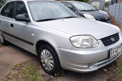 Hyundai Accent 72.900 km 2.999 &euro; Köthen 06366
