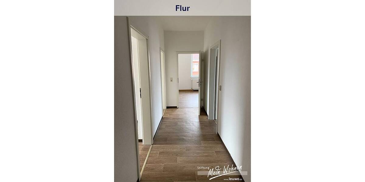 Etagenwohnung Halle Lutherplatz - 3 Zimmer, 80 m&sup2;, 700&euro; | Angebot:26766698