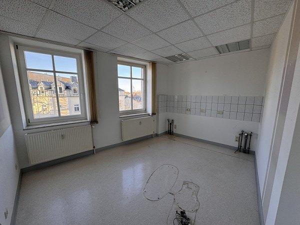 Gewerbeobjekt Halle (Saale) Büschdorf - 980&euro; | Angebot:24535352