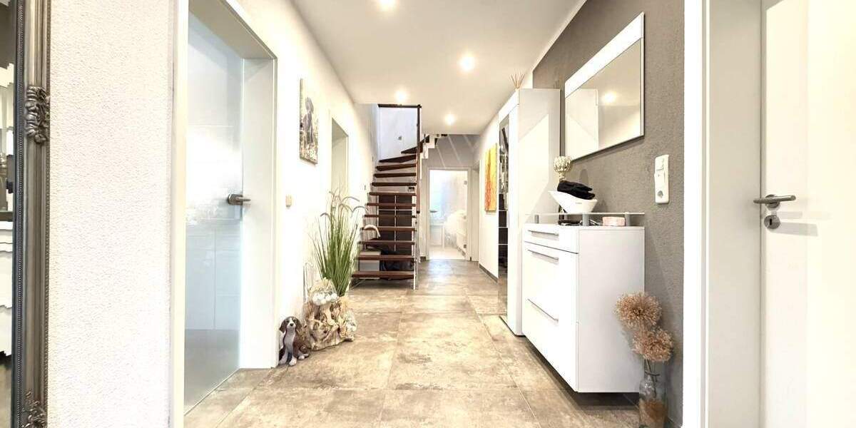 Einfamilienhaus Köthen - 6 Zimmer, 191 m&sup2;, 398.000&euro; | Angebot:25154040