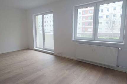Wohnung zum Mieten in Halle 850 € 109 m² 5 zimmer