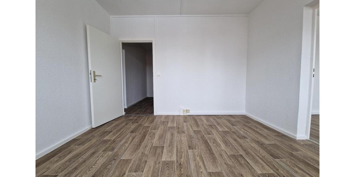 Etagenwohnung Halle (Saale) Halle-Neustadt - 2 Zimmer, 54 m&sup2;, 282&euro; | Angebot:24353175