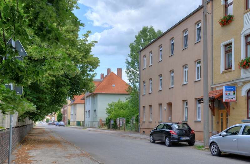 Wohnung zum Mieten in Halle 295 € 42.96 m²