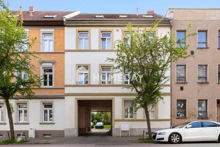 Attraktive 3-Zimmer-Wohnung mit Südbalkon, Tageslichtbad und Stellplatz - in zentraler Lage
