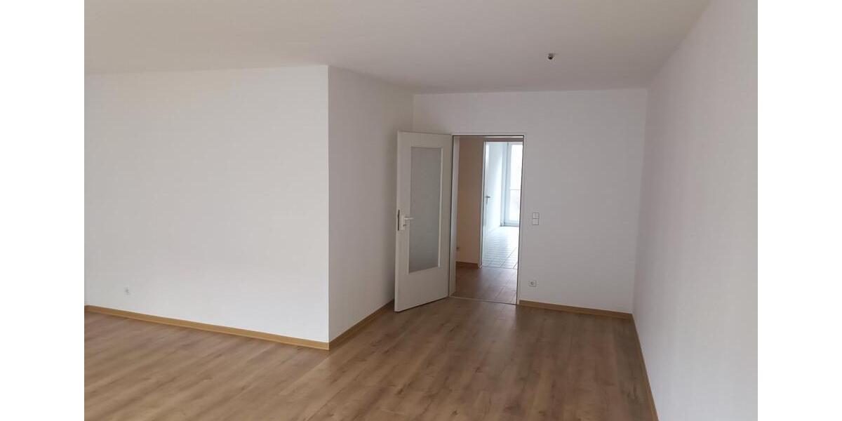 Erdgeschoßwohnung Bad Lauchstädt - 2 Zimmer, 72 m&sup2;, 99.000&euro; | Angebot:25960713