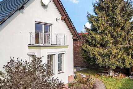 Haus Nietleben Nietleben - 5 Zimmer, 140 m&sup2;, 369.000&euro; | Angebot:26639999