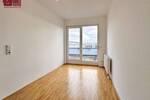 Großes Reiheneckhaus: fast 200m² auf vier Ebenen + Garten + Garage für die ganze Familie