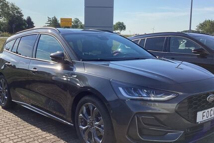 Ford Focus 5.400 km 24.400 &euro; Delitzsch 04509