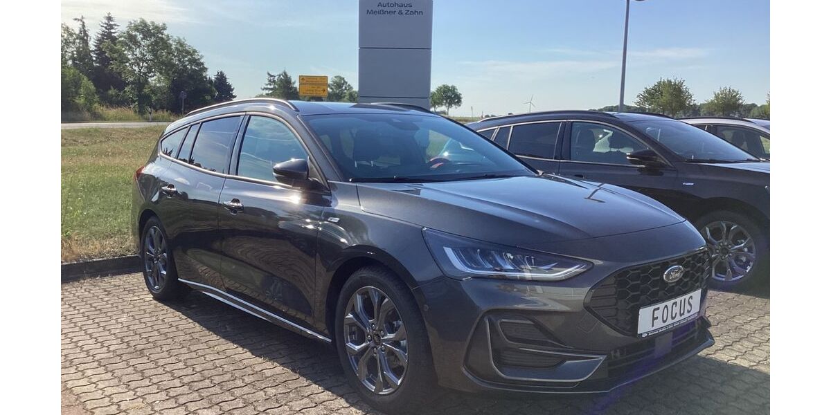 Ford Focus 5.400 km 24.400 &euro; Delitzsch 04509