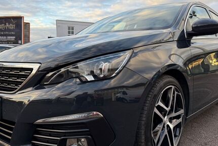 Peugeot 308 165.076 km 8.499 &euro; Halle(Saale) 06132