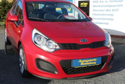 Kia Rio 102.000 km 5.640 € Halle/ Saale 06116