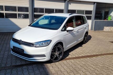 VW Touran 146.247 km 18.500 &euro; Köthen 06366
