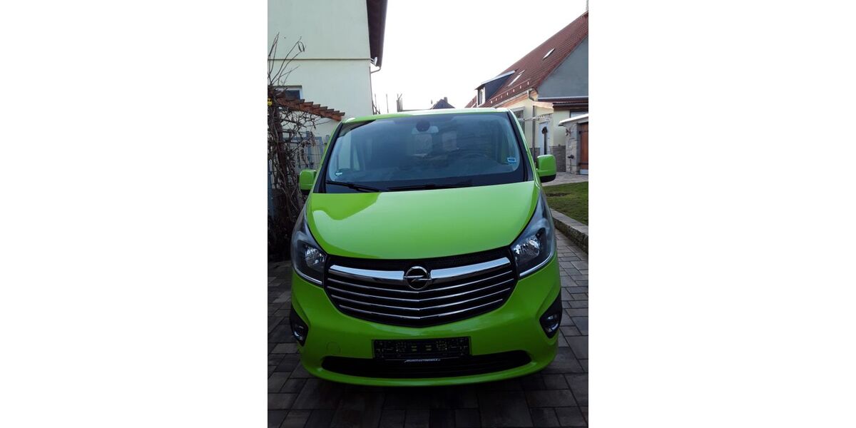 Opel Vivaro 90.000 km 22.500 &euro; Schraplau 06279