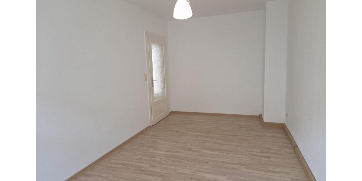 Erdgeschoßwohnung Halle (Saale) Silberhöhe - 3 Zimmer, 90 m&sup2;, 770&euro; | Angebot:25884898