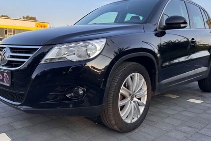 VW Tiguan 198.000 km 6.999 € Holleben 06179