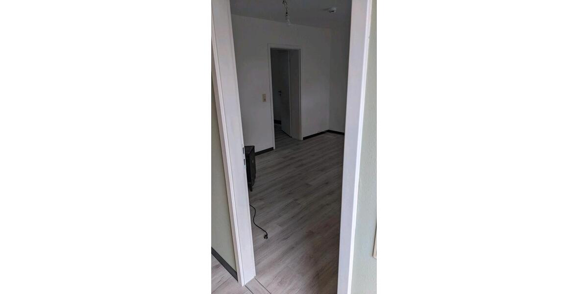 Erdgeschoßwohnung Wettin-Löbejün Löbejün - 2.5 Zimmer, 45 m&sup2;, 270&euro; | Angebot:26235448