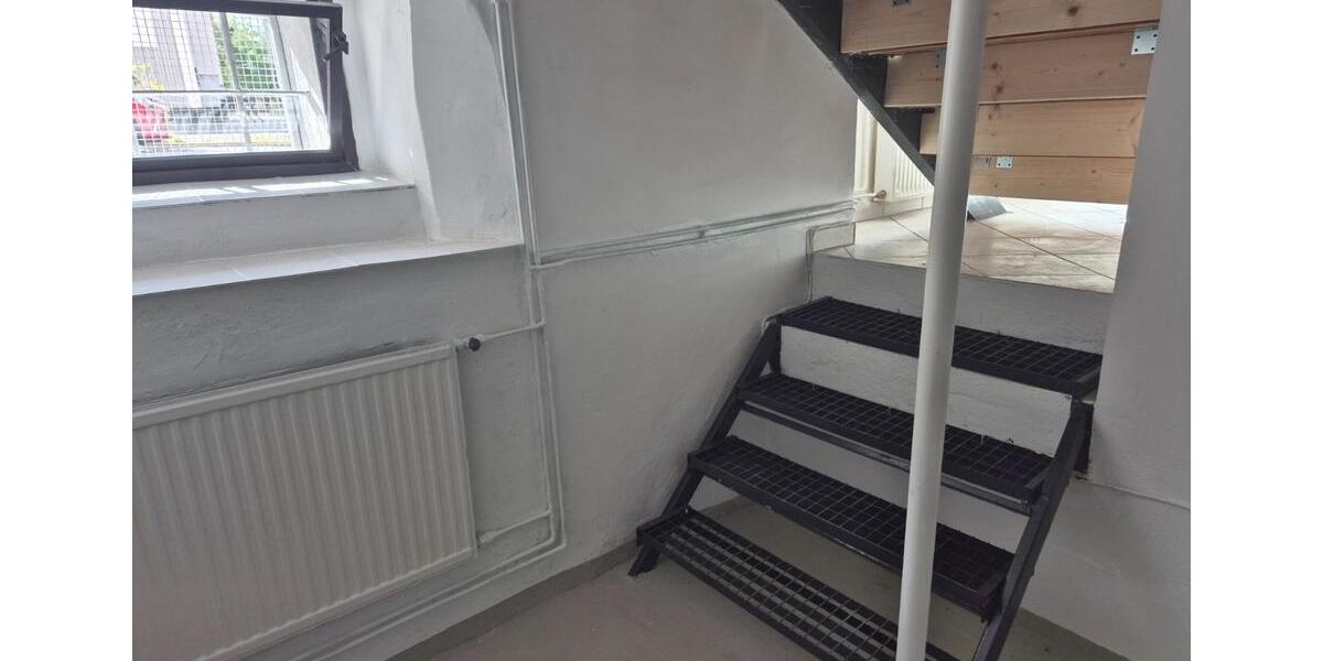 Gewerbeobjekt Halle (Saale) Damaschkestraße - 700&euro; | Angebot:24366287