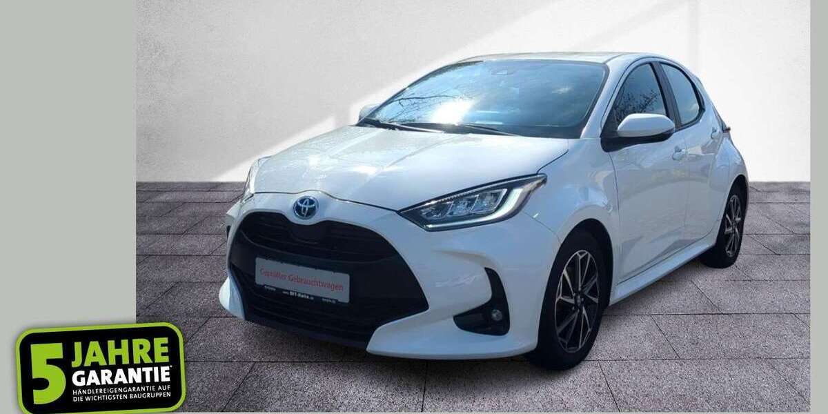 Toyota Yaris 42.770 km 18.080 &euro; Halle 06130