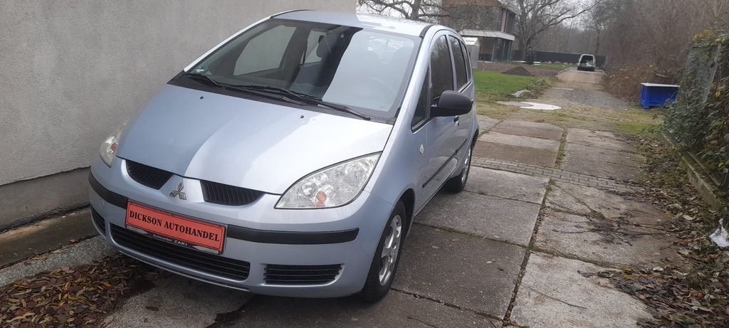 Mitsubishi Colt 118.000 km 2.490 € Leipzig 04158