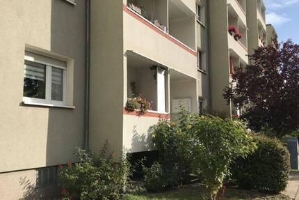 Wohnung Halle (Saale) Nördliche Neustadt - 3 Zimmer, 57 m&sup2;, 320&euro; | Angebot:26843824