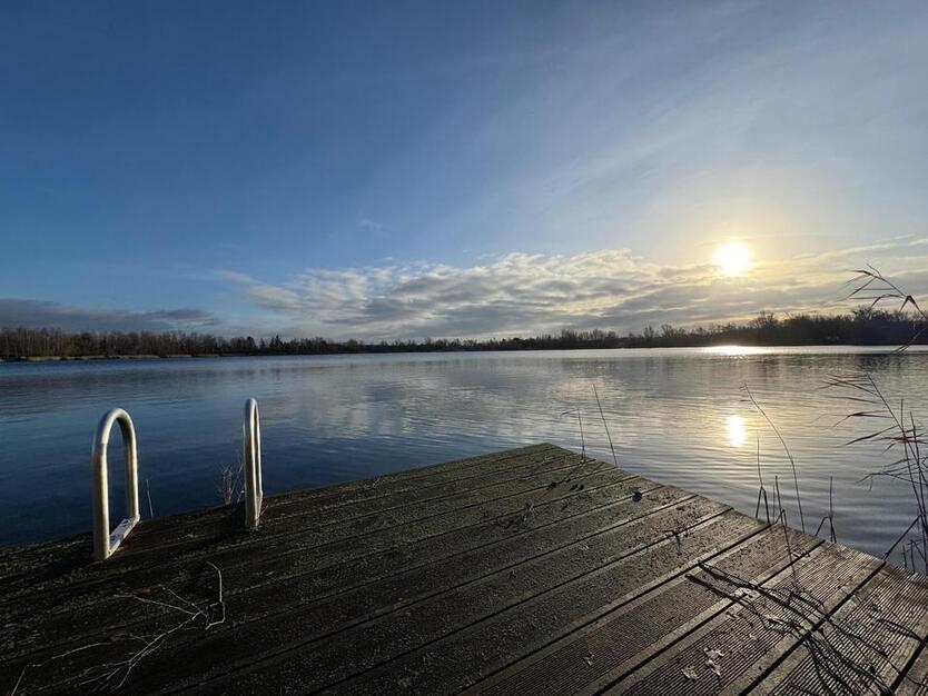 Traumhaft am Wasser leben