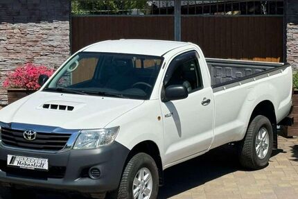 Toyota Hilux 207.841 km 15.999 &euro; Salzatal 06198