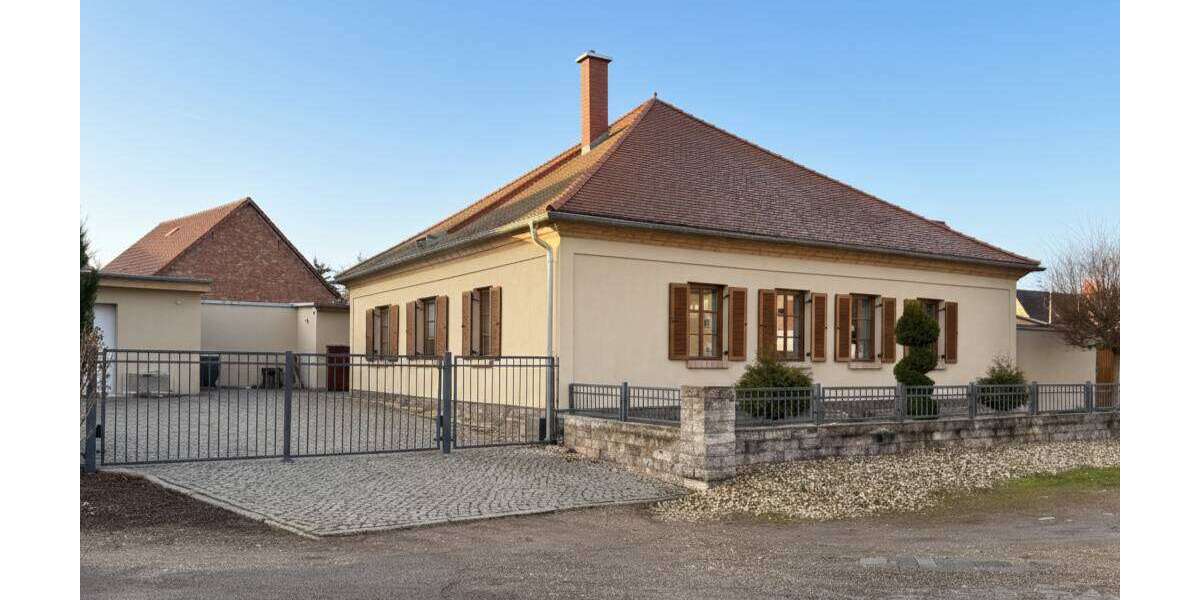 Einfamilienhaus Köthen - 6 Zimmer, 192 m&sup2;, 398.000&euro; | Angebot:25166317