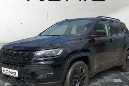 Jeep Compass 28.190 km 25.996 &euro; Halle, Angersdorf 06179
