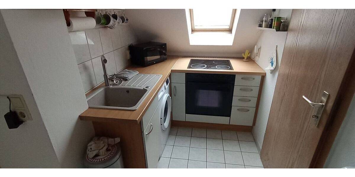 Etagenwohnung Halle (Saale) Innenstadt - 2 Zimmer, 39 m&sup2;, 357&euro; | Angebot:26243812