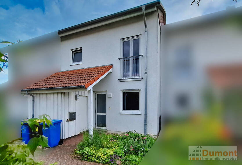 Familienfreundliches Reihenhaus mit hellen Räumen und gemütlichem Garten in MerseburgFreiimfelde.