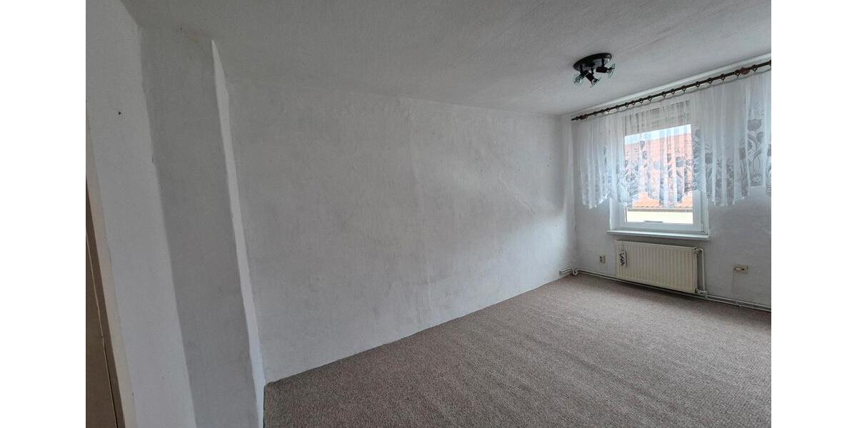 Reihenhaus Salzatal - 5 Zimmer, 105 m&sup2;, 55.000&euro; | Angebot:24491114