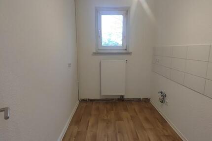 Wohnung Merseburg - 2 Zimmer, 49 m&sup2;, 345&euro; | Angebot:26304901